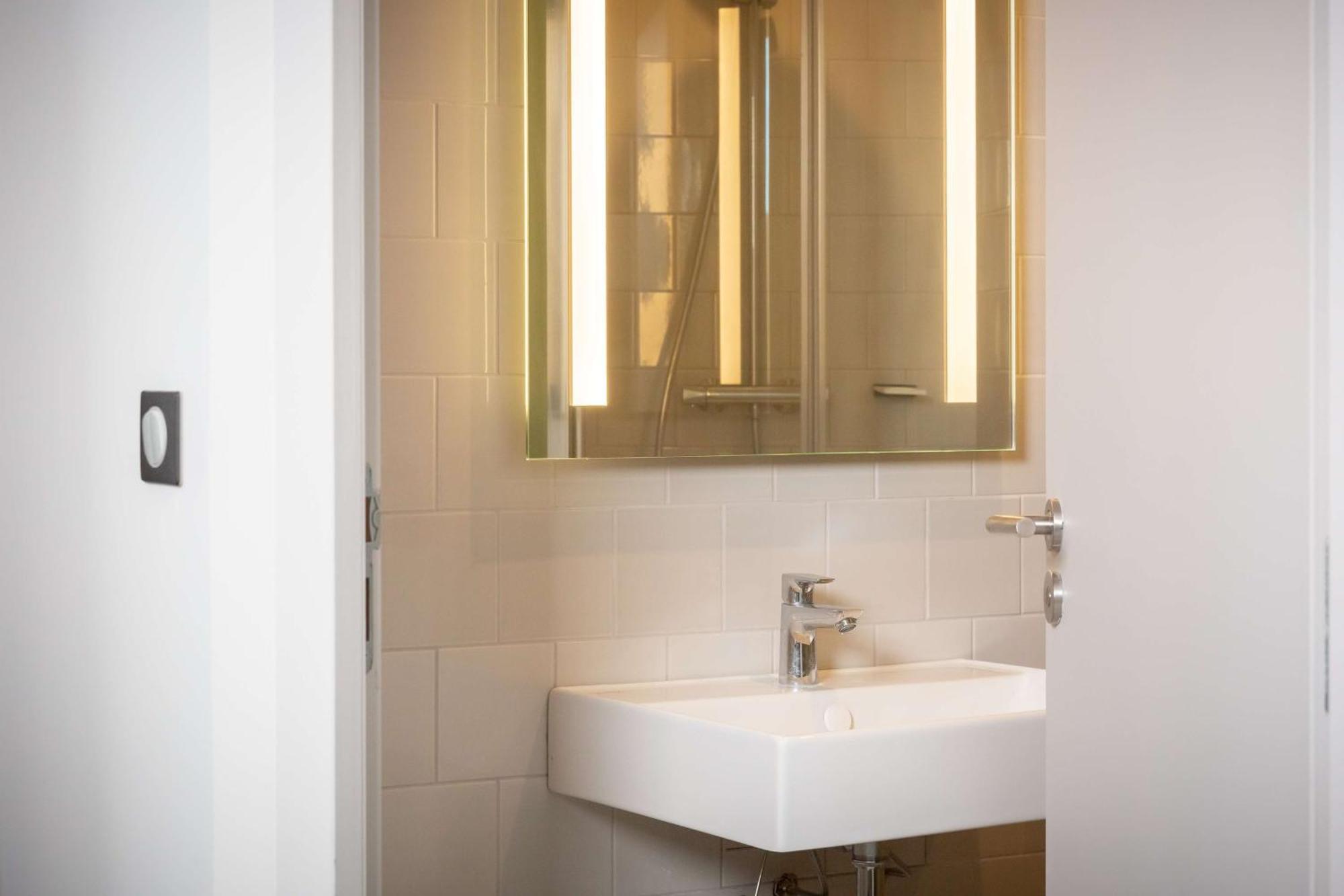 Best Western 11Bauer Paris Saint-Ouen Eksteriør billede