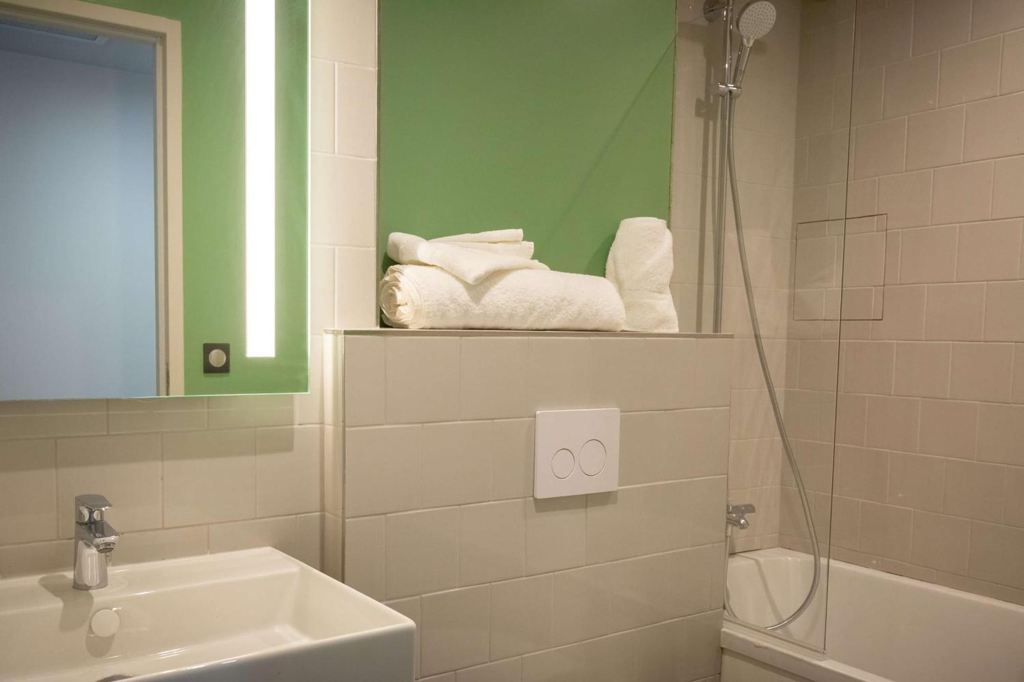 Best Western 11Bauer Paris Saint-Ouen Eksteriør billede